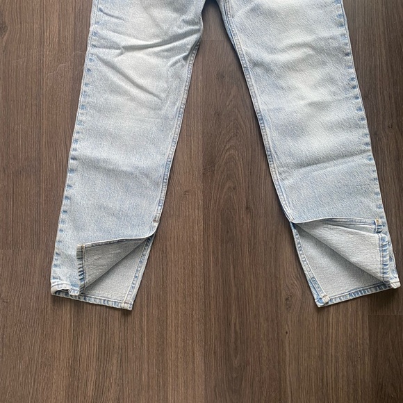 Levi’s Jeans - Picture 2 of 5